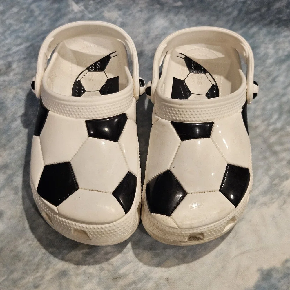 Crocs Kids C13 Soccer Ball Clogs White Black Slip On Shoes Youth C13